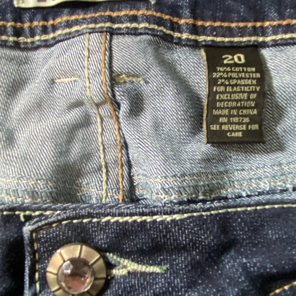 ZCO jeans. Plus size 20.  Distressed. Boot cut - Picture 6 of 9